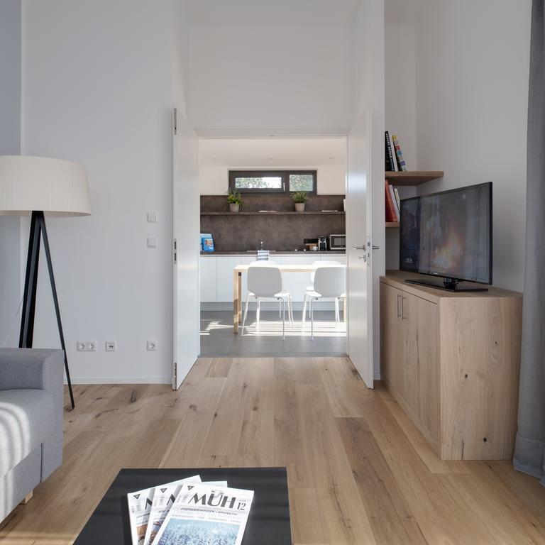 Hotel M120 Unterföhring Rum bild
