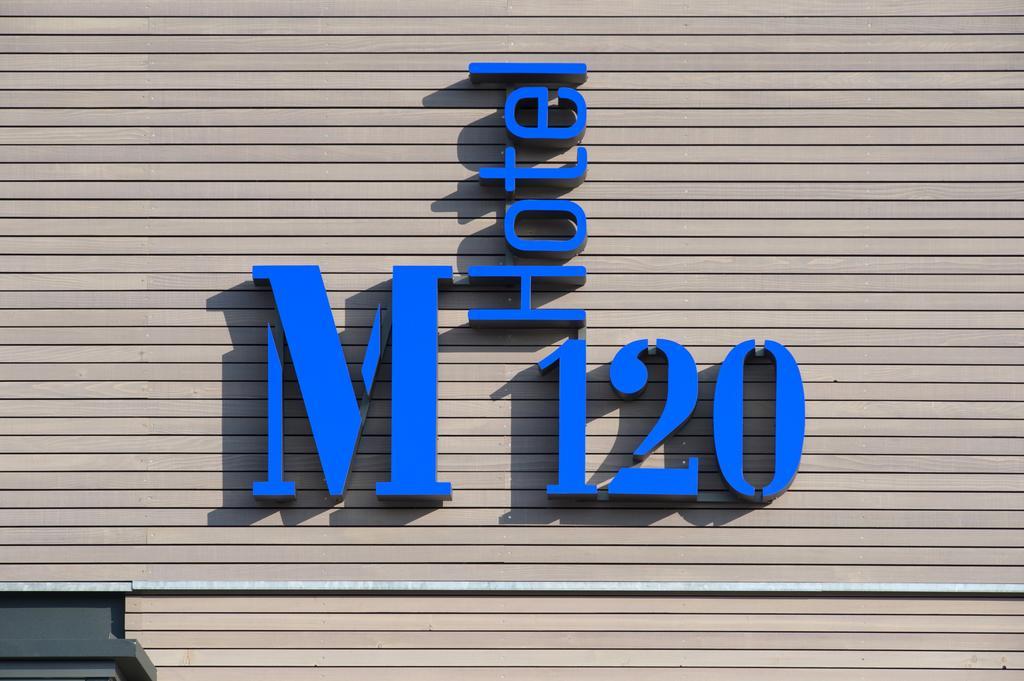 Hotel M120 Unterföhring Exteriör bild
